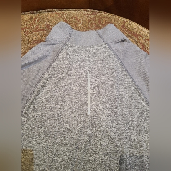 Nike Dri Fit mens pullover zipper long sleeve shirt - Picture 6 of 6